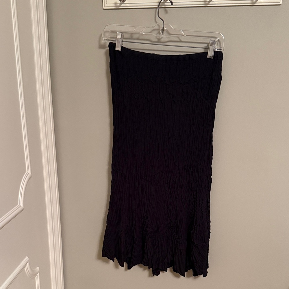 Chic Black Midi Skirt for Women